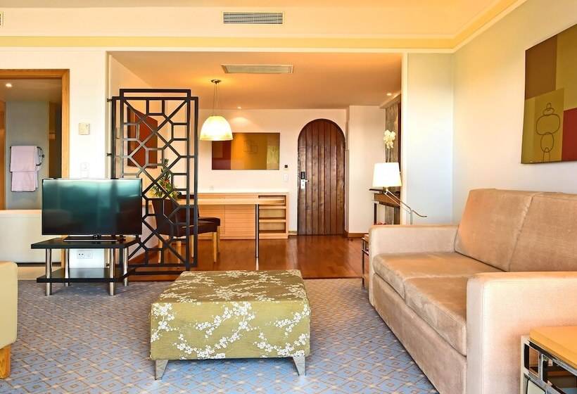 Suite Junior, Pestana Carlton Madeira Ocean Resort