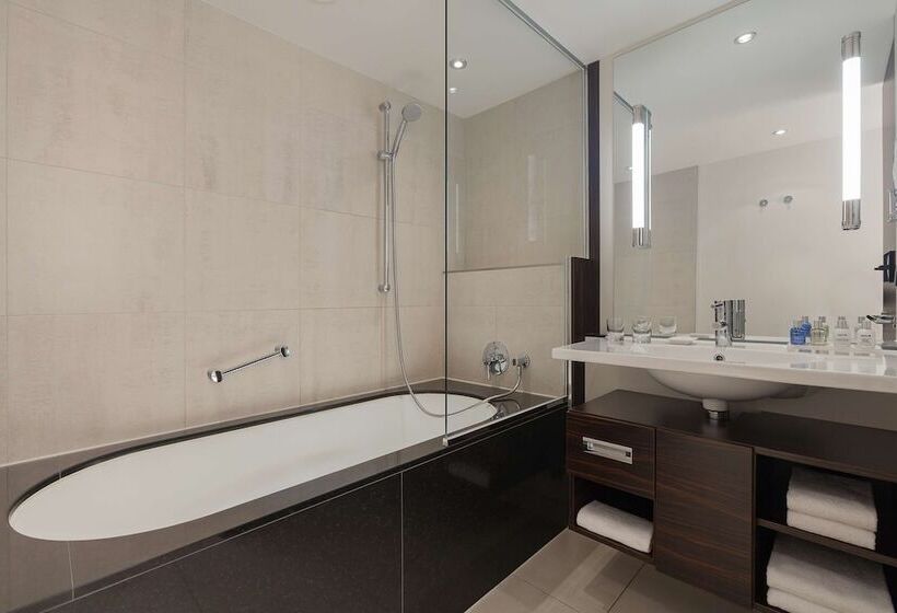 اتاق استاندارد, Radisson Blu Hotel Leipzig