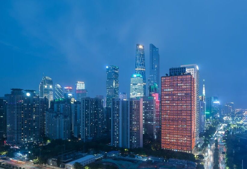 Номер бизнес-класса, Ramada By Wyndham Pearl Guangzhou Canton Fair Free Shuttle Bus