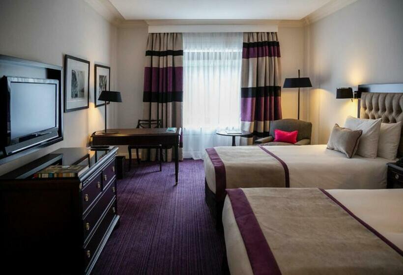 اتاق سوپریور با چشم‌انداز باغ, Sofitel Buenos Aires Recoleta