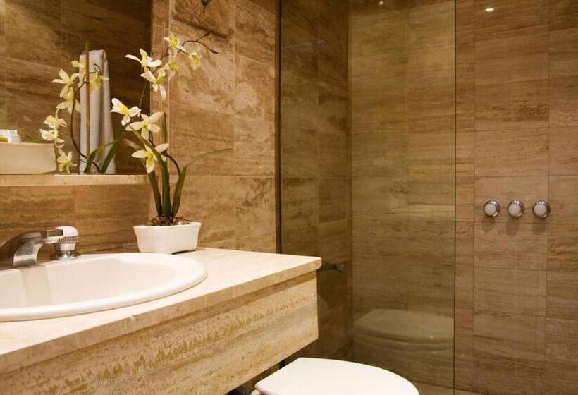 Estudio Superior, Ulises Recoleta Suites