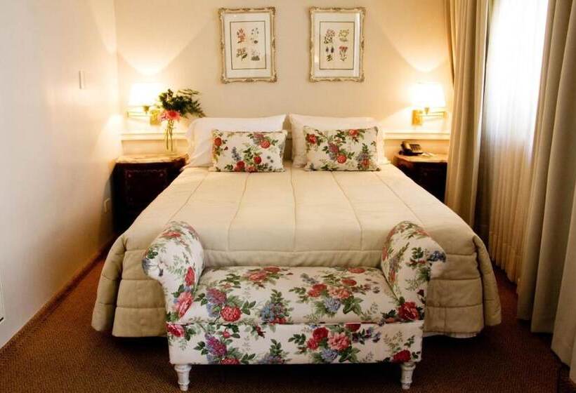 Estudio Superior, Ulises Recoleta Suites
