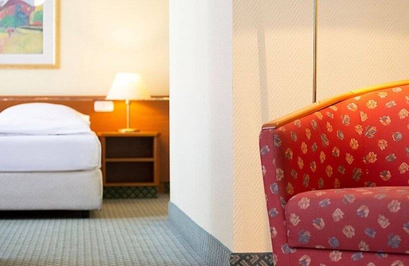 اتاق خانوادگی, Victor S Residenz Hotel Gera
