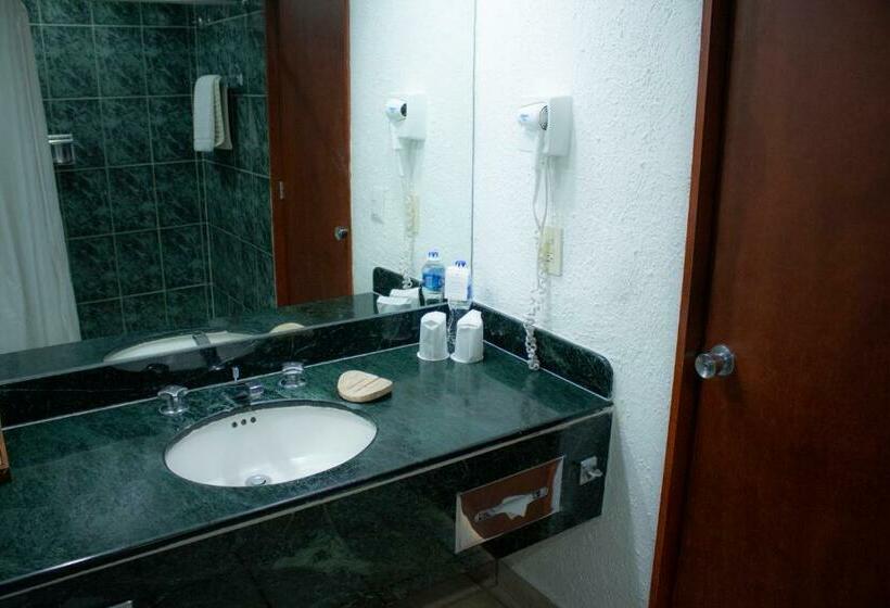 اتاق سوپریور با چشم‌انداز دریا, Emporio Ixtapa   With Optional All Inclusive
