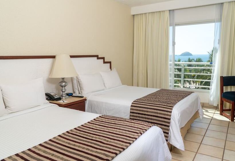 اتاق سوپریور با چشم‌انداز دریا, Emporio Ixtapa   With Optional All Inclusive