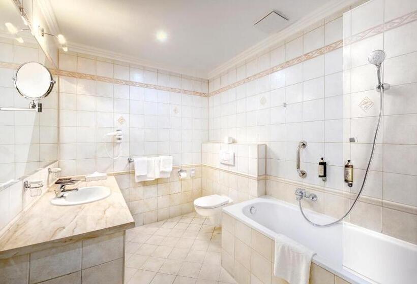 اتاق لوکس, Grand Hotel Starý Smokovec