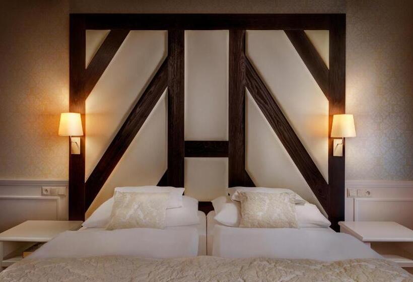 اتاق لوکس, Grand Hotel Starý Smokovec