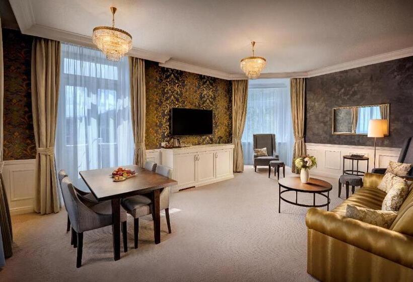 سوییت, Grand Hotel Starý Smokovec