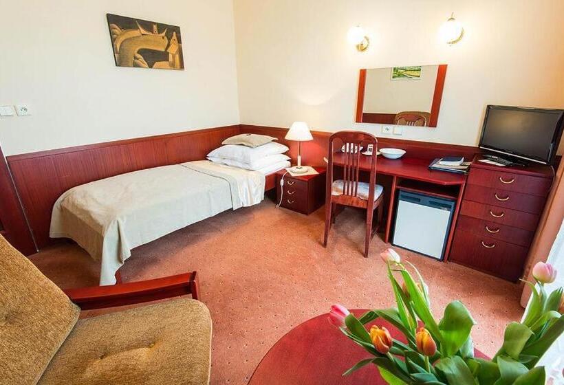 اتاق راحتی یک تخته, Monti Spa