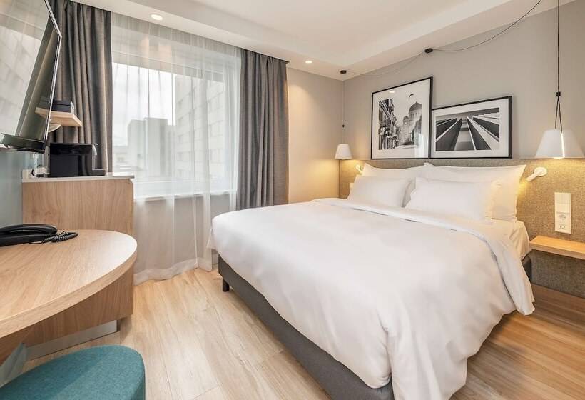 اتاق خانوادگی, Radisson Hotel Kaunas
