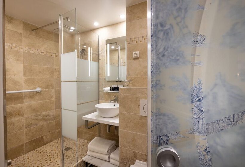 اتاق سوپریور, Relais Hôtel Du Vieux Paris