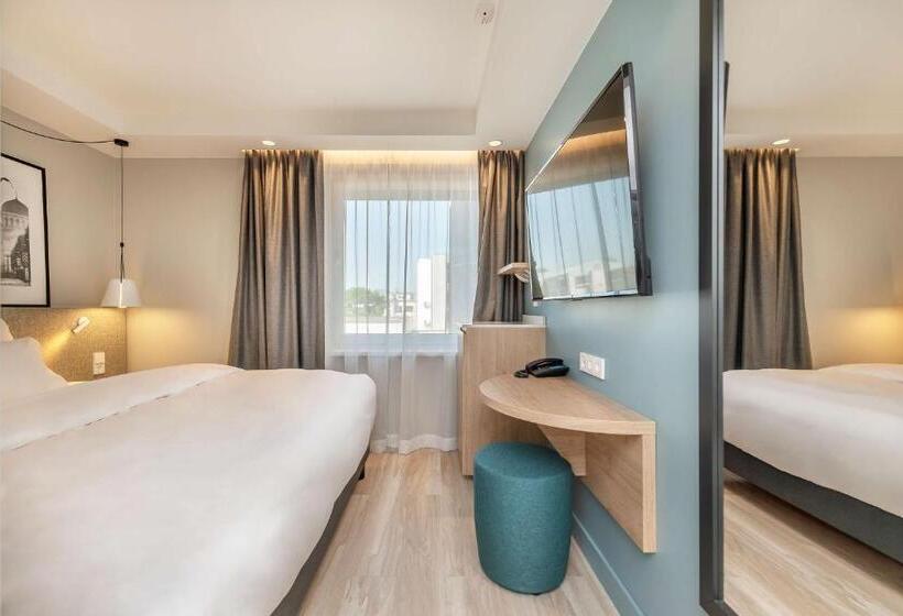 اتاق استاندارد یک نفره, Radisson Hotel Kaunas