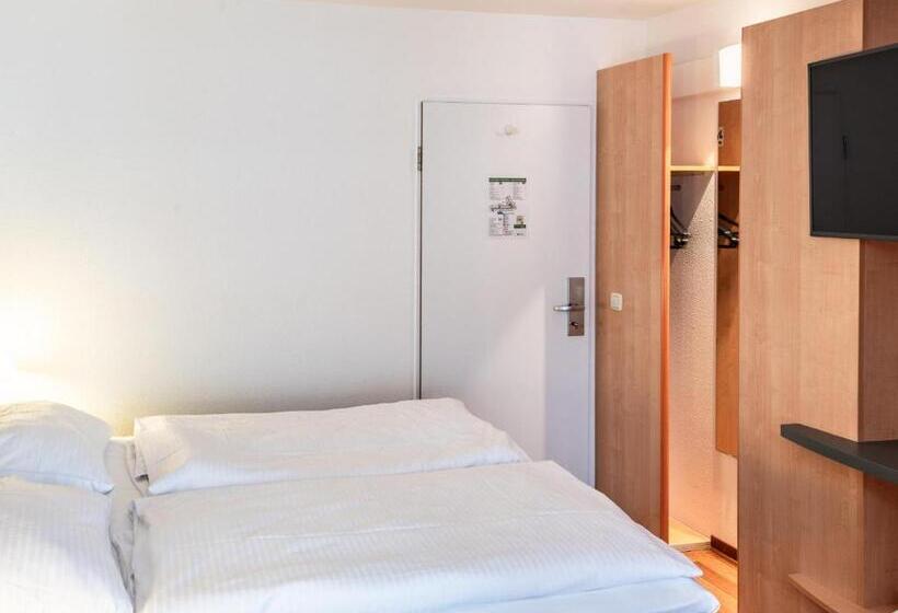 اتاق استاندارد, B&b Hotel Aachen Hbf
