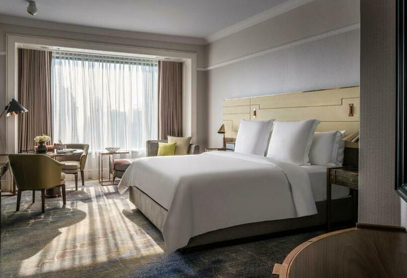 اتاق استاندارد با چشم‌انداز, Four Seasons Hotel Singapore
