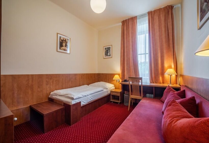 اتاق استاندارد یک نفره, Grand