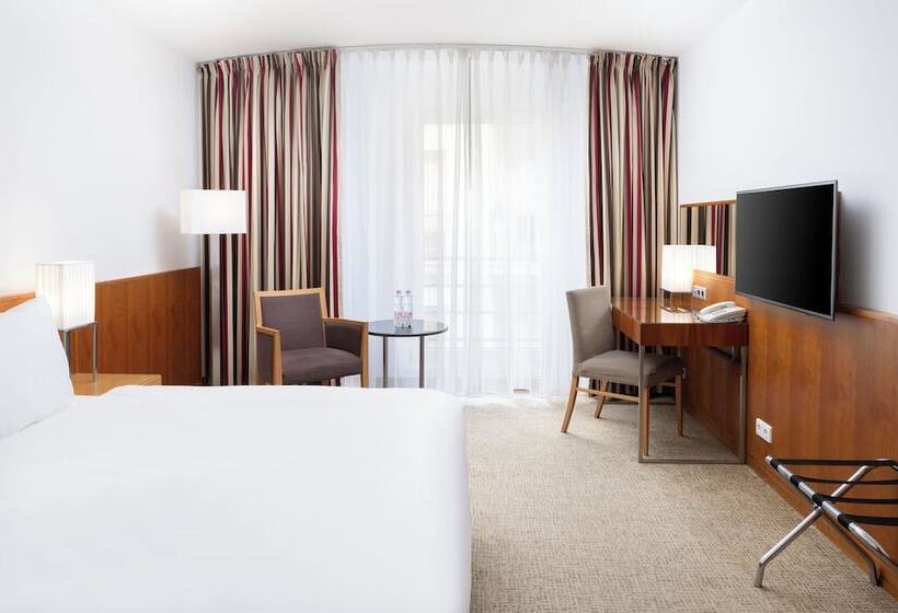 اتاق استاندارد, K+k Hotel Opera