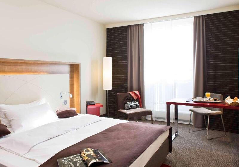 اتاق استاندارد با تخت بزرگ, Mercure Hotel Stuttgart Airport Messe