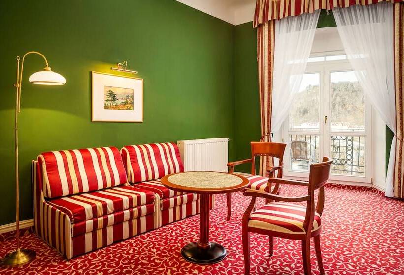 Juniorsvit, Spa Hotel Imperial