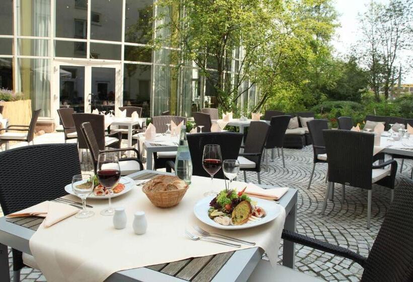 Номер Престиж, Wyndham Hannover Atrium
