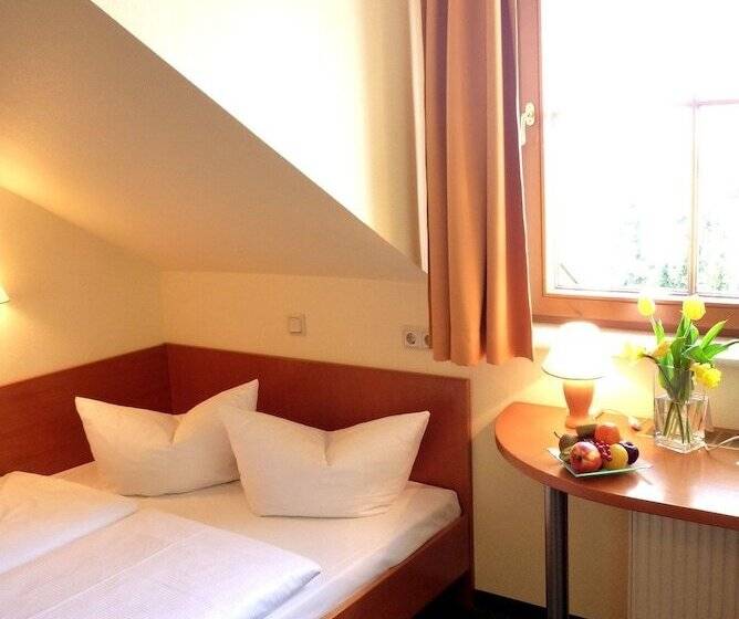 اتاق استاندارد با تخت دوبل, Landhotel Dresden