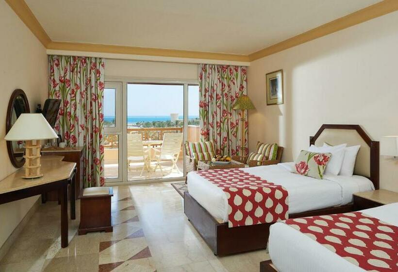 اتاق لوکس با چشم‌انداز دریا, Continental Hotel Hurghada