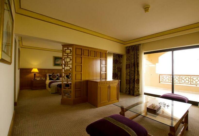 سوئیت پرزیدنت, Continental Hotel Hurghada