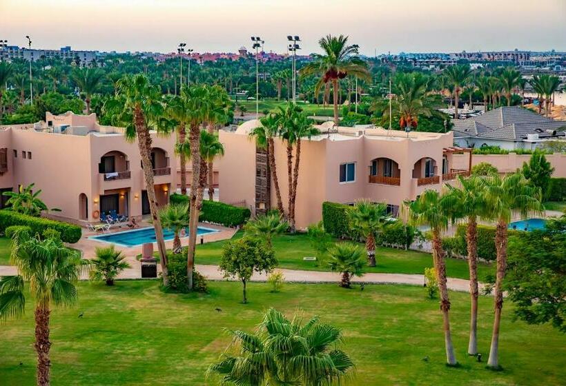 3 Bedroom Villa with Pool, Continental  Hurghada