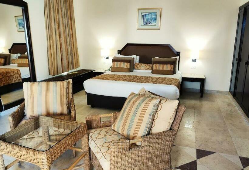 ویلای 3 خوابه با استخر, Continental Hotel Hurghada