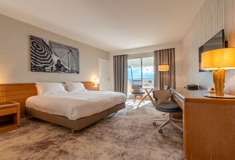 سوییت با چشم‌انداز دریا, Holiday Inn Nice   Port St Laurent, An Ihg