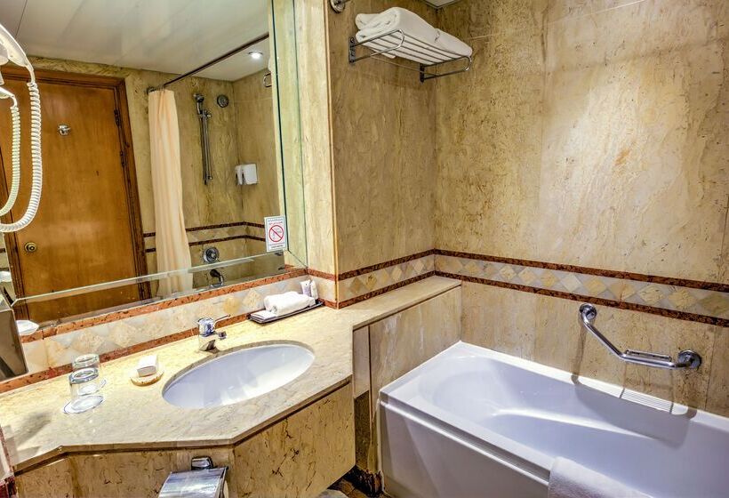 اتاق کلاسیک با چشم‌انداز دریا, Continental Hotel Hurghada
