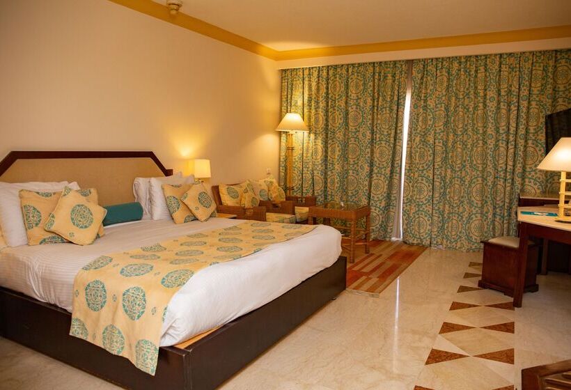 سوییت با چشم‌انداز دریا, Continental Hotel Hurghada