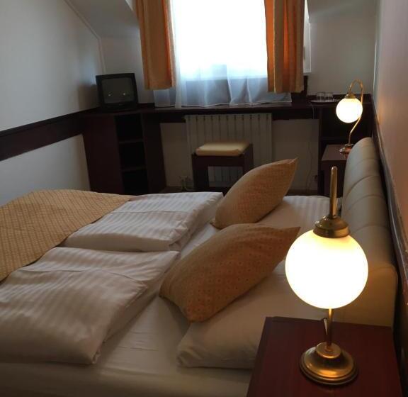 اتاق استاندارد, Gloria Budapest City Center