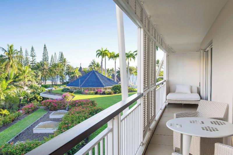 سوئیت با تخت بزرگ, Le Meridien Noumea Resort And Spa