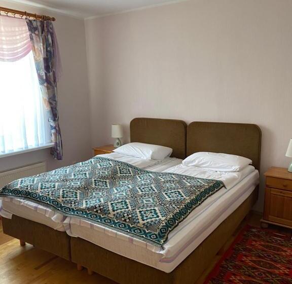 سوییت, Majori Guesthouse