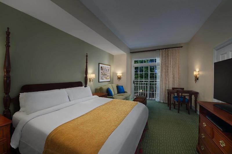 اتاق استاندارد با تخت بزرگ, Marriott's Manor Club at Ford's Colony