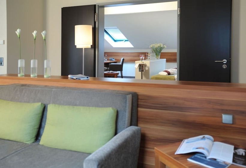 سوییت سوپریور, Mercure Tagungs  & Landhotel Krefeld