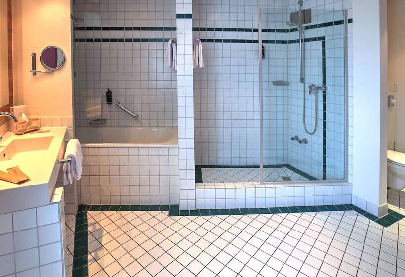 سوییت سوپریور, Mercure Tagungs  & Landhotel Krefeld