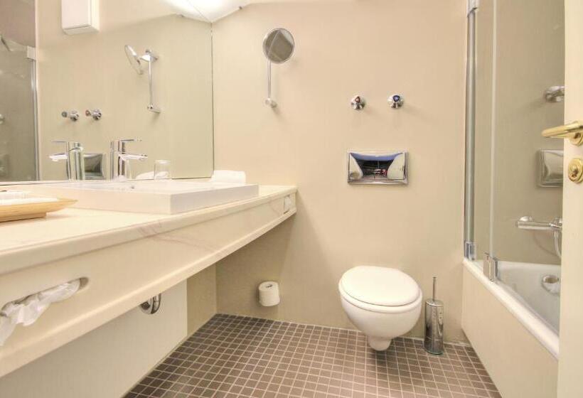 اتاق لوکس, Relexa Hotel Airport Düsseldorf/ratingen