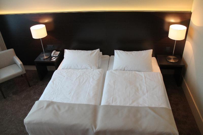 اتاق استاندارد, Relexa Hotel Airport Düsseldorf/ratingen
