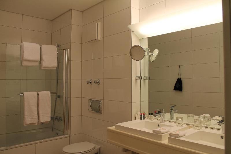 اتاق استاندارد, Relexa Hotel Airport Düsseldorf/ratingen