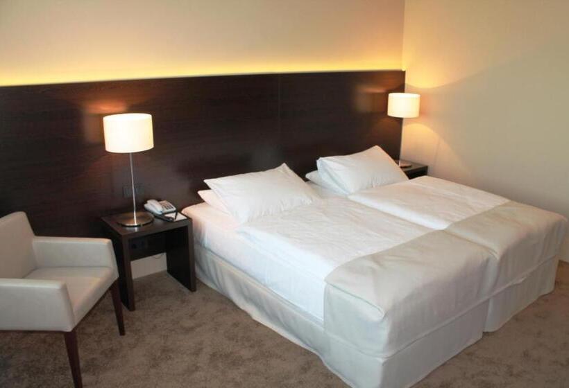 Chambre Standard, Relexa  Airport Dusseldorf/ratingen