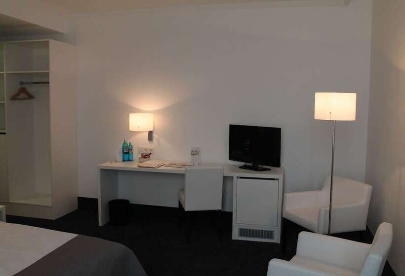 Chambre Deluxe, Relexa  Airport Dusseldorf/ratingen