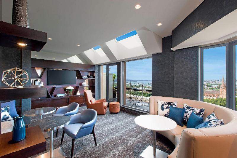 Люкс Клуб, Sheraton Grand Sydney Hyde Park