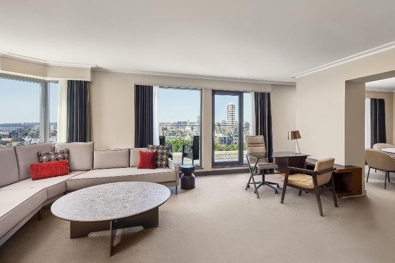 Люкс Клуб, Sheraton Grand Sydney Hyde Park