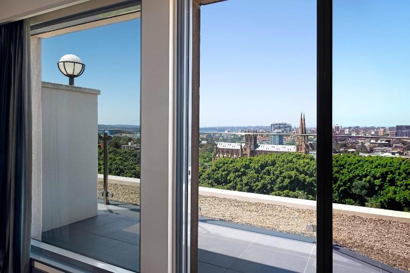 Люкс Клуб, Sheraton Grand Sydney Hyde Park