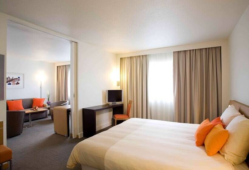 Quarto executivo, Novotel Belfort Centre Atria