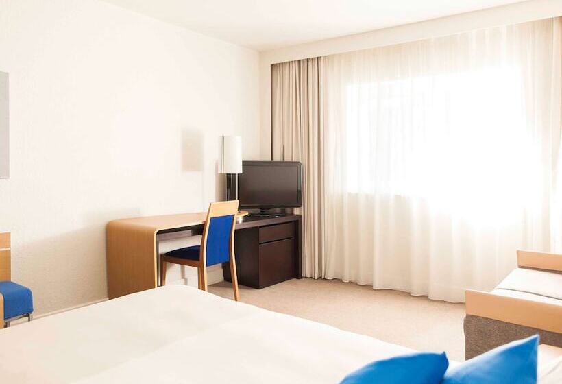 Quarto executivo, Novotel Belfort Centre Atria