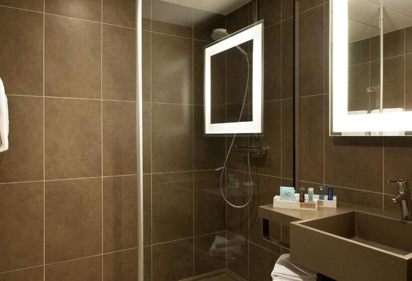 标准单人间, Novotel Hannover