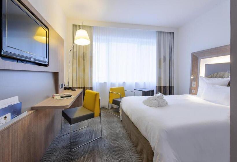 اتاق استاندارد یک نفره, Novotel Hannover