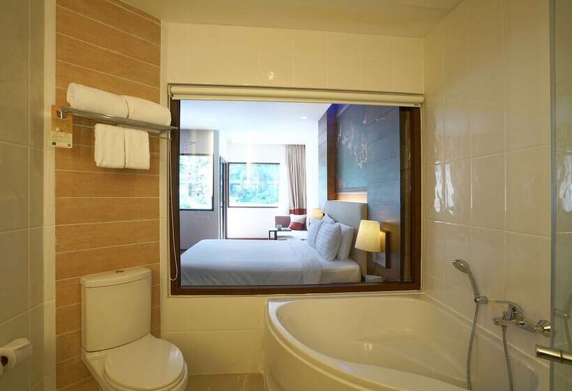 اتاق لوکس, Novotel Phuket Vintage Park Resort
